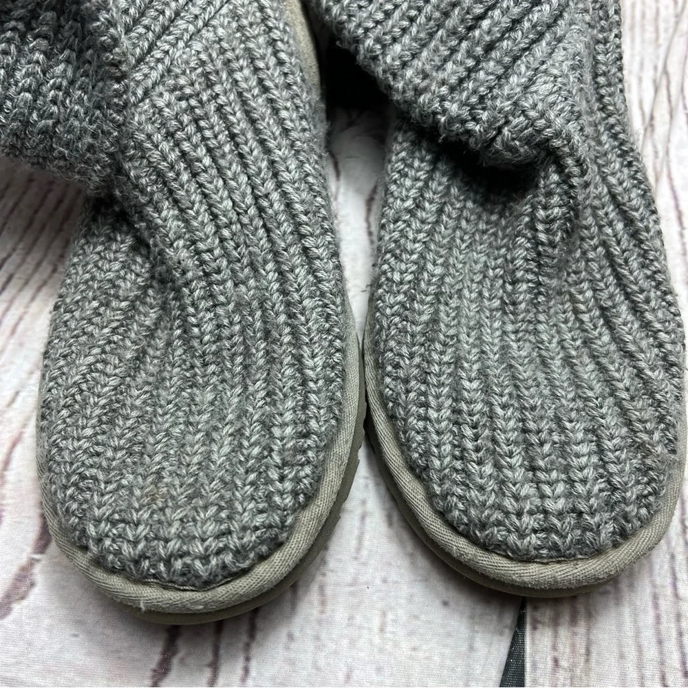 Ugg Classic Knit Cardy Sweater Boots Size 6